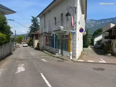 local commercial tresserve