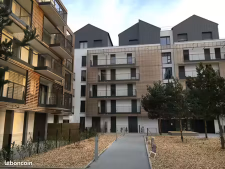 appartement t3 61 m2 proche rer val d’europe