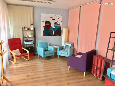 bureau meublé  à louer à la journée  sur annecy seynod