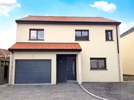 maison 5 pièces 114 m²