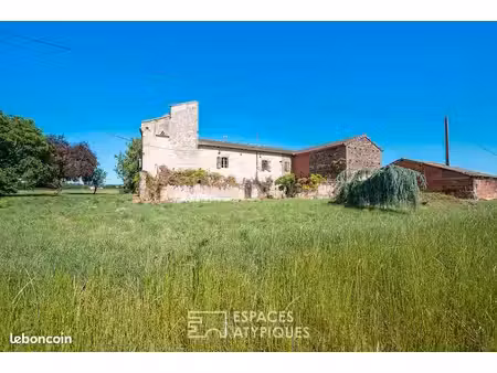 propriété 5 pièces 152 m²