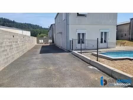 maison 5 pièces 150 m²