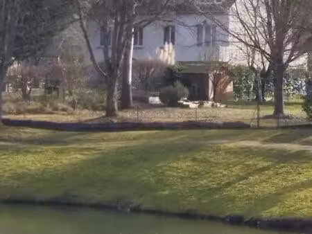 maison avec vue sur lac