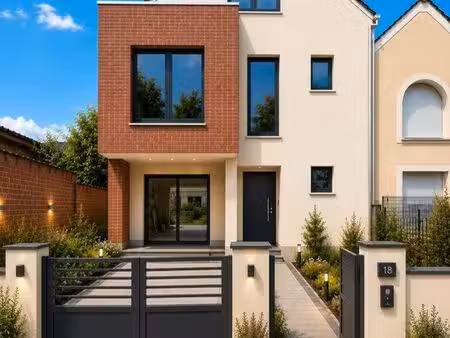 maison familiale d’exception – +350 m² – piscine – cinéma – versailles porchefontaine
