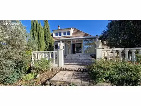 maison à vendre à castres de 177m²  p à p
