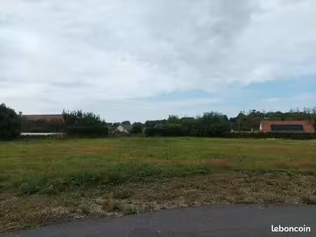 terrain 672 m² vismes