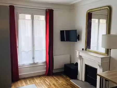 location meublée appartement 1 pièce 23 m² à paris 16ème (75016)  1 050 €