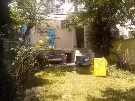 location meublée appartement 1 pièce 12 m² à puteaux (92800)  800 €