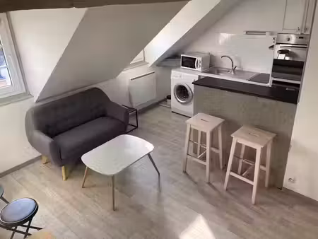 location meublée appartement 2 pièces 34 m² à rouen (76000)  530 €