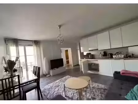location meublée appartement 2 pièces 40 m² à rueil-malmaison (92500)  1 200 €