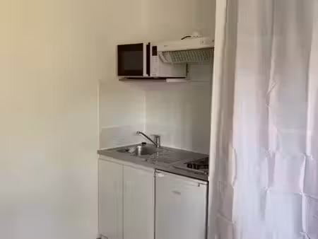 location meublée appartement 1 pièce 17 m² à villebon-sur-yvette (91140)  610 €