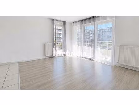cabourg – appartement 2 pièces de 44 m² avec balcon et parking