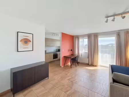 appartement 1 ch. entièrement meublé