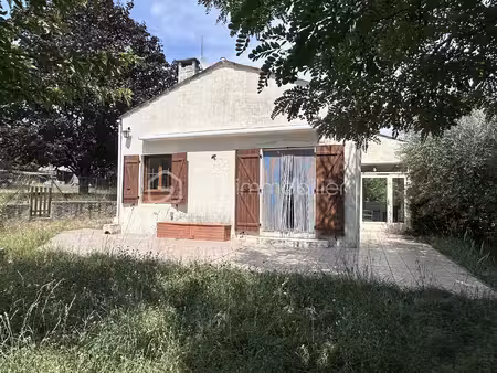 maison de 60 m² à ongles