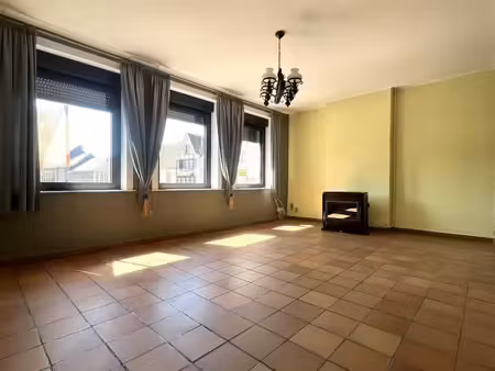 charmant triplex 2 chambres avec terrasse
