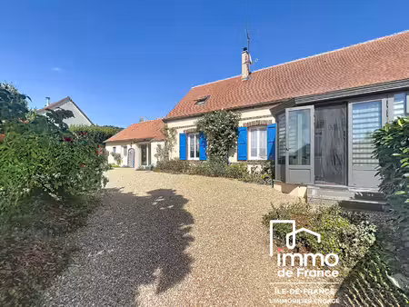 charmante maison de 6 pièces à vendre à landelles - 245 000 €