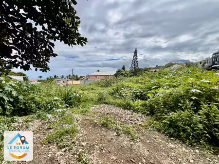 saint pierre 97410 - terrain à bâtir - beau potentiel - zone