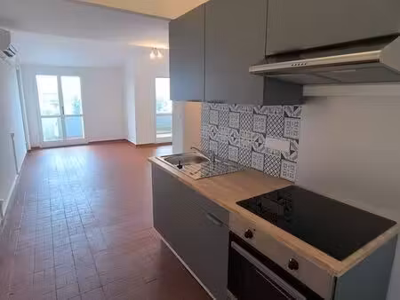 vends t1 bis+balcon+parking+cave