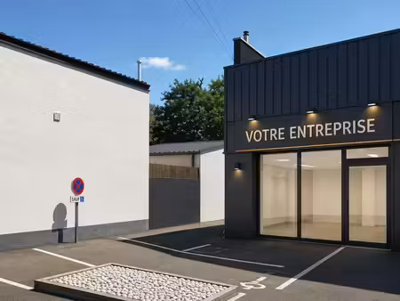 local 160 m2 challans - commerce/stockage/dépot