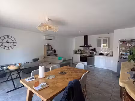 maison avec jardin et garage