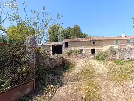 terrain et batiment