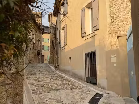 maison de ville à vendre à chateauneuf du pape