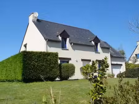 location maison à saint-jouan-des-guérets (35430) : à louer / 141m² saint-jouan-des-guéret