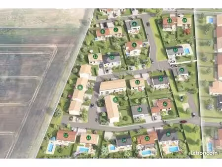 terrain de 426 m² à liguge