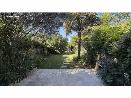 maison de ville 3 pièces 105 m²