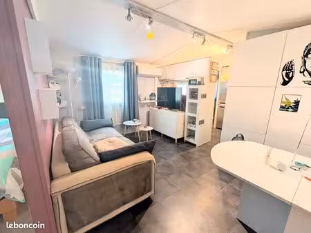 vends mobil home de 2009 sur terrain