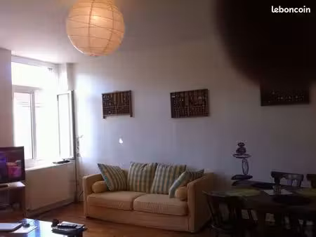 loue bel appartement f3