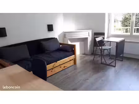 studio - près de l'arena - rive droite
