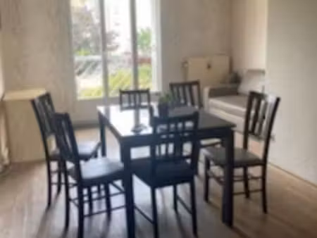 apparemment meublé 85 m2 lyon 8