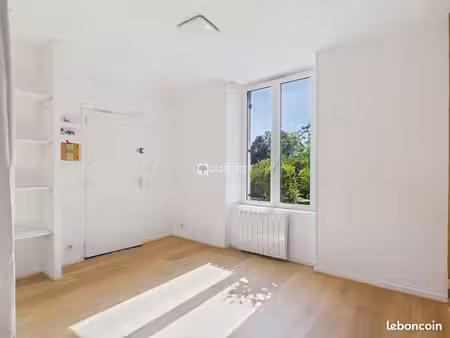 appartement 1 pièce 17 m²