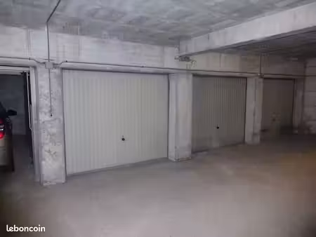 garage / box pour véhicule creil centre ville (proche gare/ quartier voltaire  78 rue vict