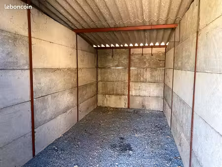 parking/box 13 m² illiers combray