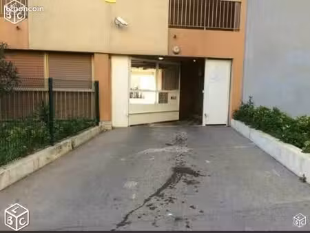 parking privé