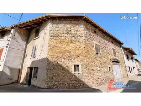 maison de village 7 pièces 161 m²