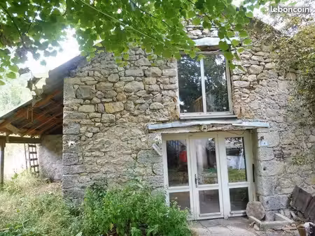 petite bergerie pleine de charme – chauffage au bois