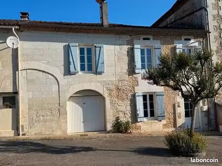maison de village 87m2