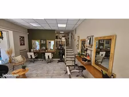 fonds de commerce de coiffure à fort potentiel à vendre cause départ retraite – au centre 