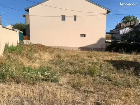 terrain constructible viabilisé