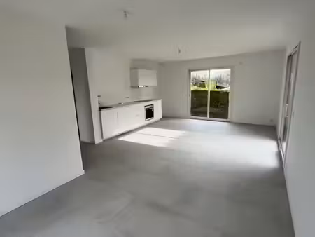 à louer – maison récente de 115 m² à saint-didier-de-formans