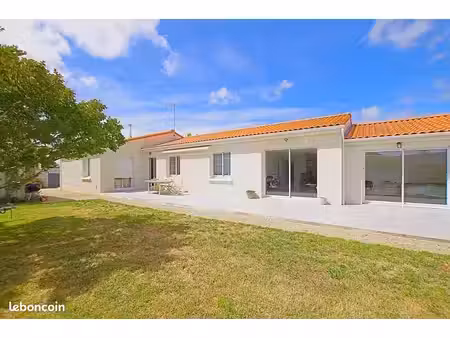 maison 6 pièces 193 m²