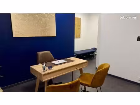location cabinet paramédical