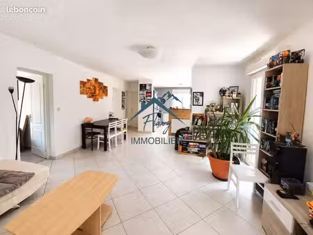 appartement 4 pièces 85 m²