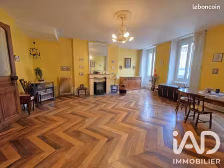 appartement 3 pièces 94 m²