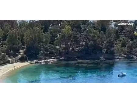 local 525 m² le lavandou