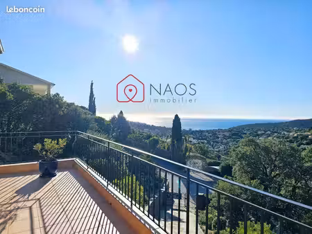 villa 7 pièces 264 m²