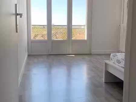 appartement 5 pièces – 83 86 m² – 3 chambres – balcon – cave – au pied de la gare